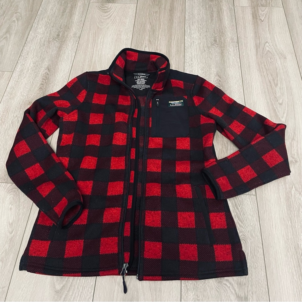 L.L. Bean Sweater  Size XS Women's Red Buffalo Plaid Full Zip Fleece Jacket